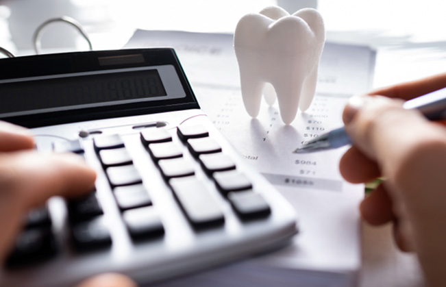 Patient in Federal Way budgeting for SureSmile